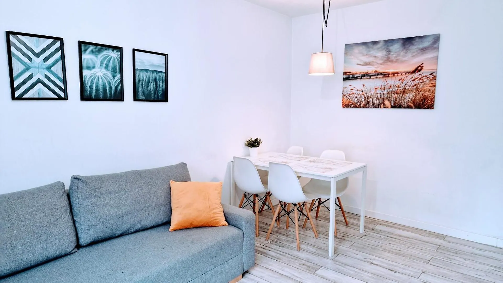 Krolewska Centrum Apartament 4X Βαρσοβία 0*,