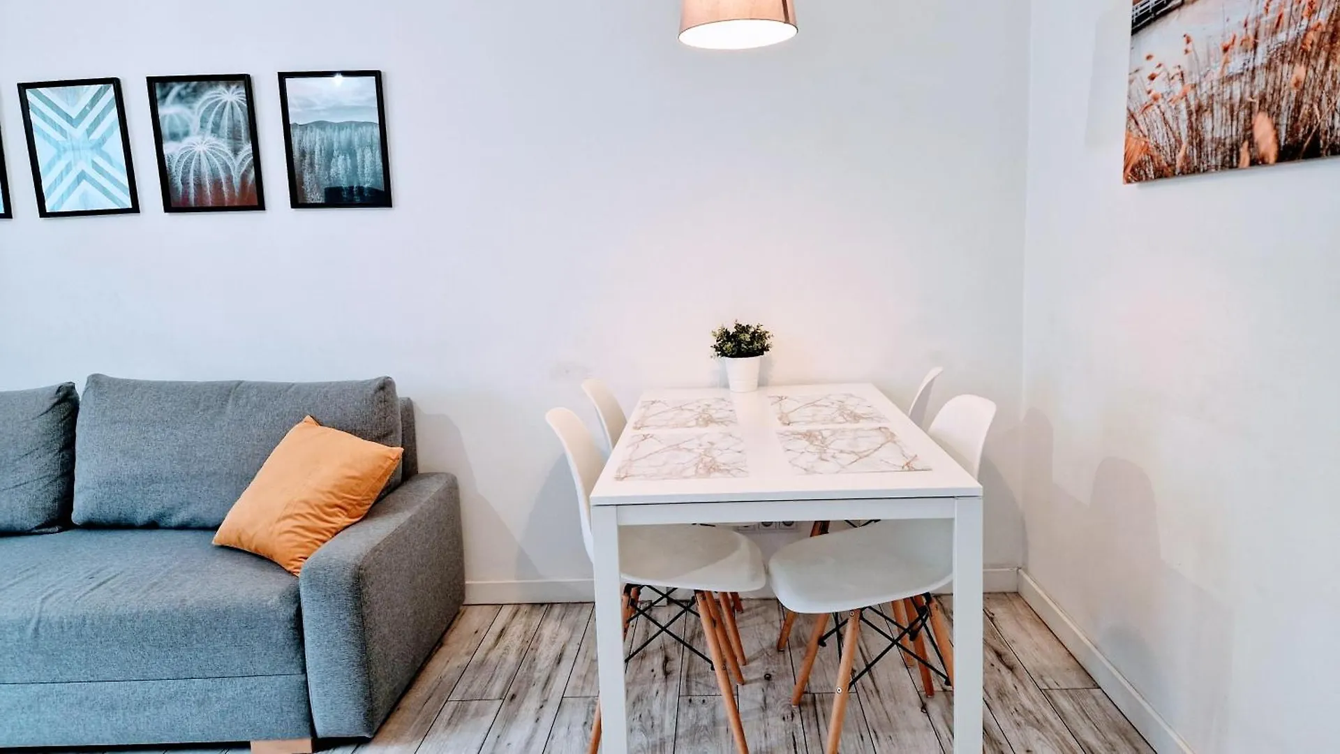 Apartamento Królewska Apartamenty Centrum Warszawa