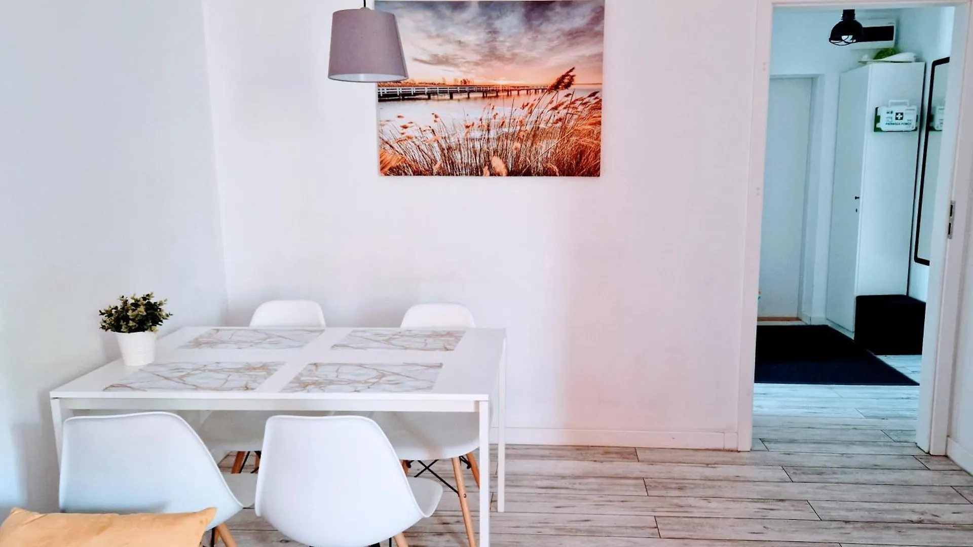 Krolewska Centrum Apartament 4X Warschau Polen