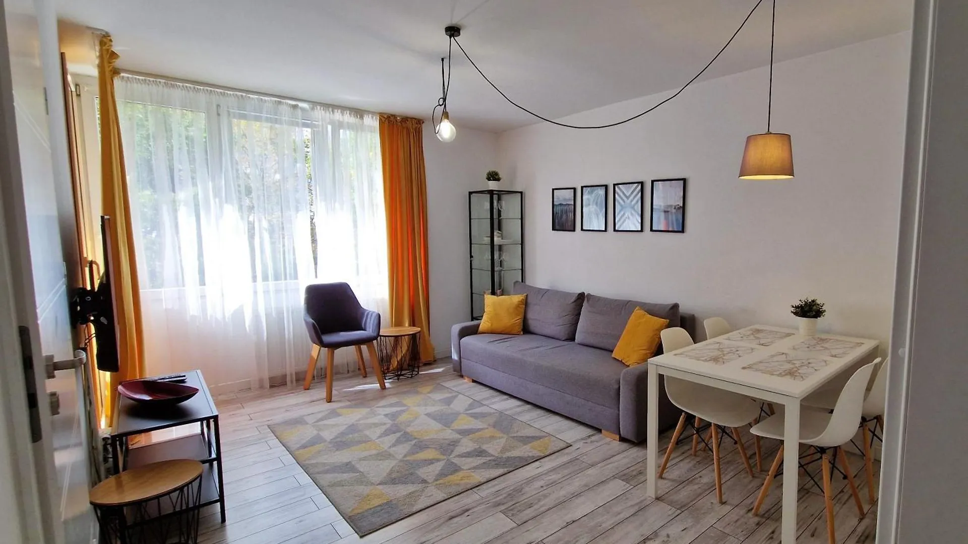 Królewska Apartamenty Centrum Warszawa 0*, Varsovia Polonia